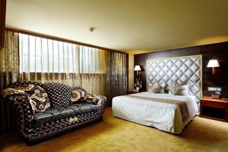 Spa Spring Resort Beitou Exteriör bild
